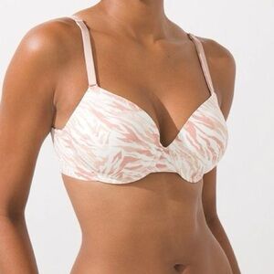 Soma Vanishing 360 perfect coverage Bra size 38DD Style 042101 Zebra Terra cotta